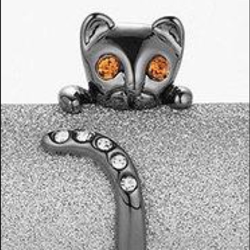 Black cat ring with topaz & diamond accent crystal
